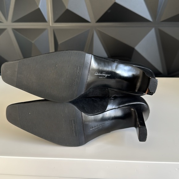 Ferragamo Boots - Picture 5 of 8